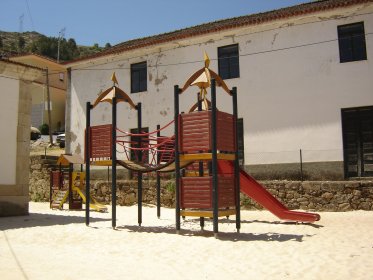 Parque Infantil da Rua Sá de Albergaria