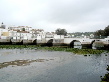 Ponte Romana sobre o Rio Gilão