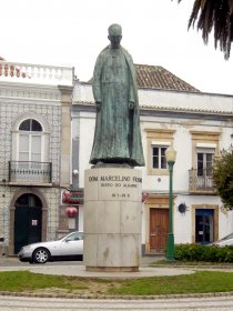Estátua de Dom Marcelino Franco