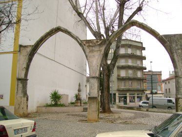 Arcos da Antiga Rua de Estaus