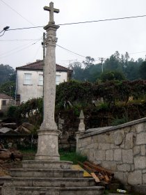 Cruzeiro de Guardão de Baixo