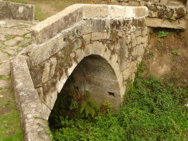 Ponte Romana de São Tiago de Besteiros