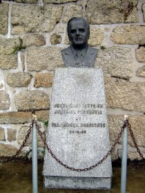 Busto do Engenheiro Miguel Rodrigues