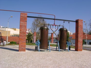 Memorial à Destilaria