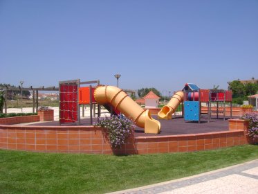 Parque Infantil das Piscinas de A-dos-Cunhados