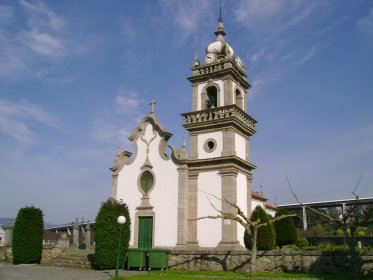 Igreja Matriz de Cornes