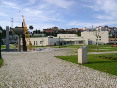 Jardim da Praça Pública de São Pedro de Castelões