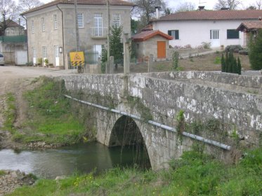 Ponte Velha de Chamosinhos
