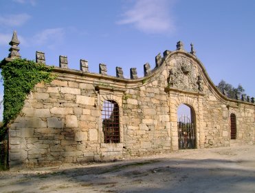 Portal da Quinta do Castro