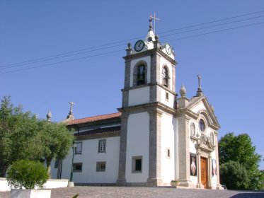 Igreja de São Pedro / Igreja Paroquial de Serreleis