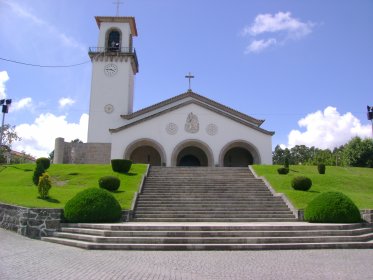 Igreja de São Miguel / Igreja Paroquial de Perre