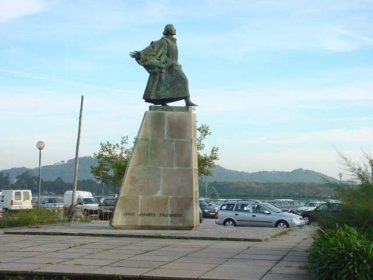 Estátua de João Álvares Fagundes