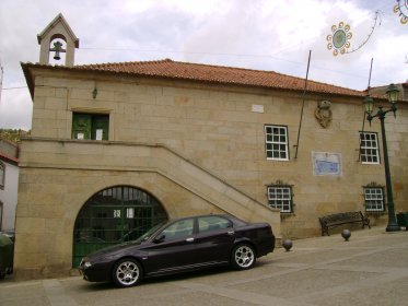 Antiga Casa da Câmara de Vila Flor / Museu Municipal Doutora Berta Cabral
