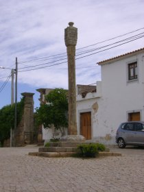 Pelourinho de Vilas Boas