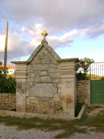 Fonte de Mergulho em Santa Comba / Fonte da Mó