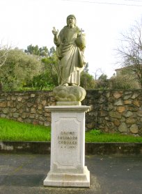 Estátua do Divino Salvador de Cervães