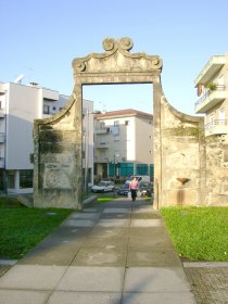Porta Histórica de Vila Verde