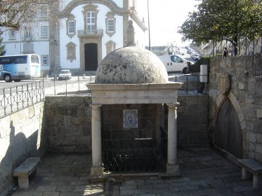 Fontanário de Santa Cristina