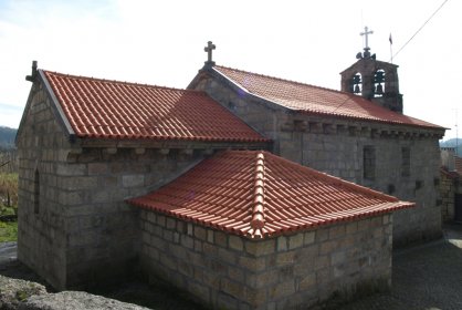 Igreja de São Tiago de Valadares