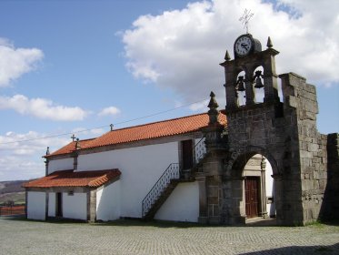 Igreja Paroquial de Sapiãos /Igreja de São Pedro