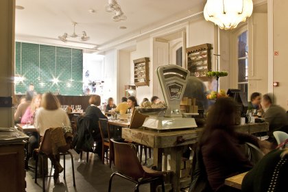 The Decadente Restaurante & Bar
