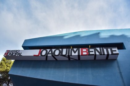 Teatro Municipal Joaquim Benite