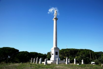 Monumento às Linhas de Torres