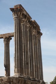 Templo Romano de Évora / Templo de Diana