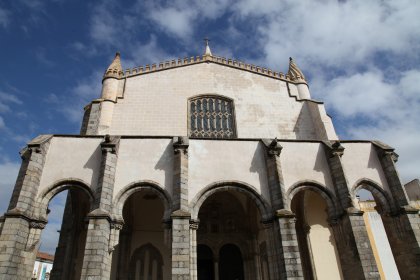 Igreja de São Francisco / Capela dos Ossos